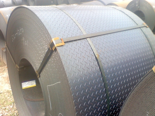 600mm-1500mm হট রোল্ড চেকার্ড শিট মেটাল কয়েল JIS SS400